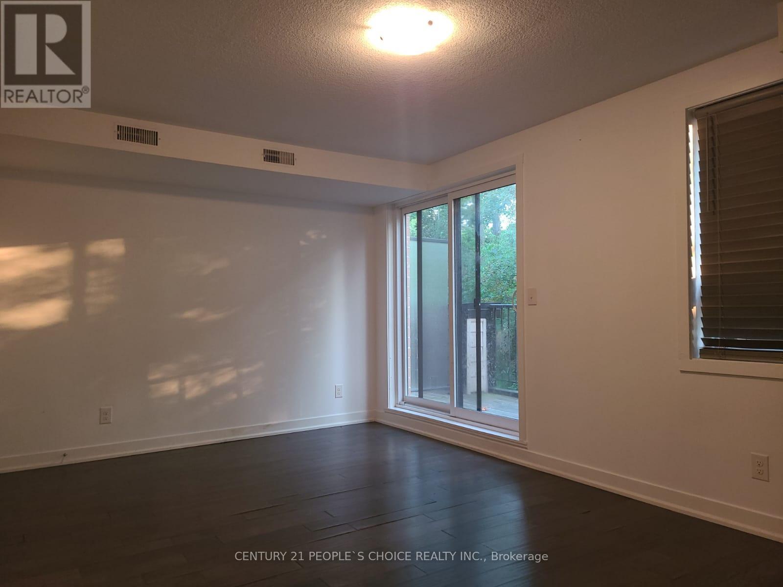 Photo 9 of C 10 190 Century Hill Drive, Kitchener ON