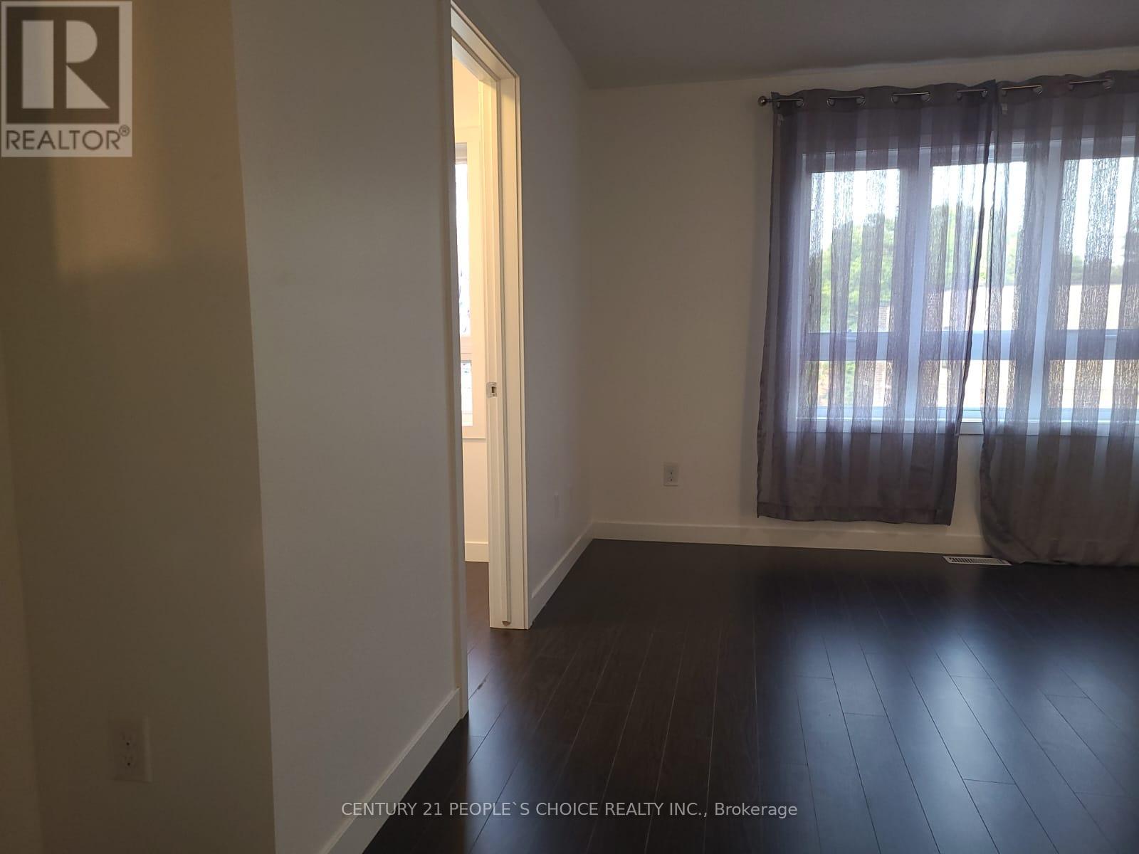 Photo 11 of C 10 190 Century Hill Drive, Kitchener ON