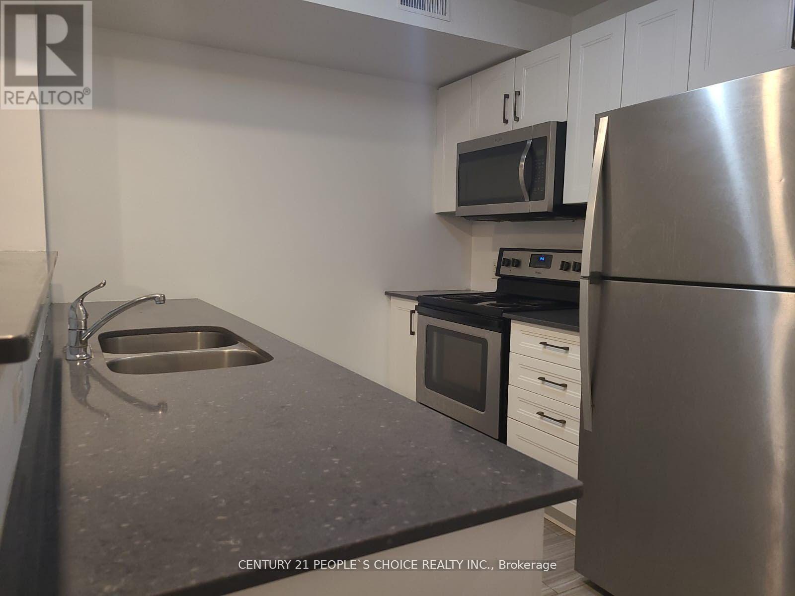 Photo 25 of C 10 190 Century Hill Drive, Kitchener ON