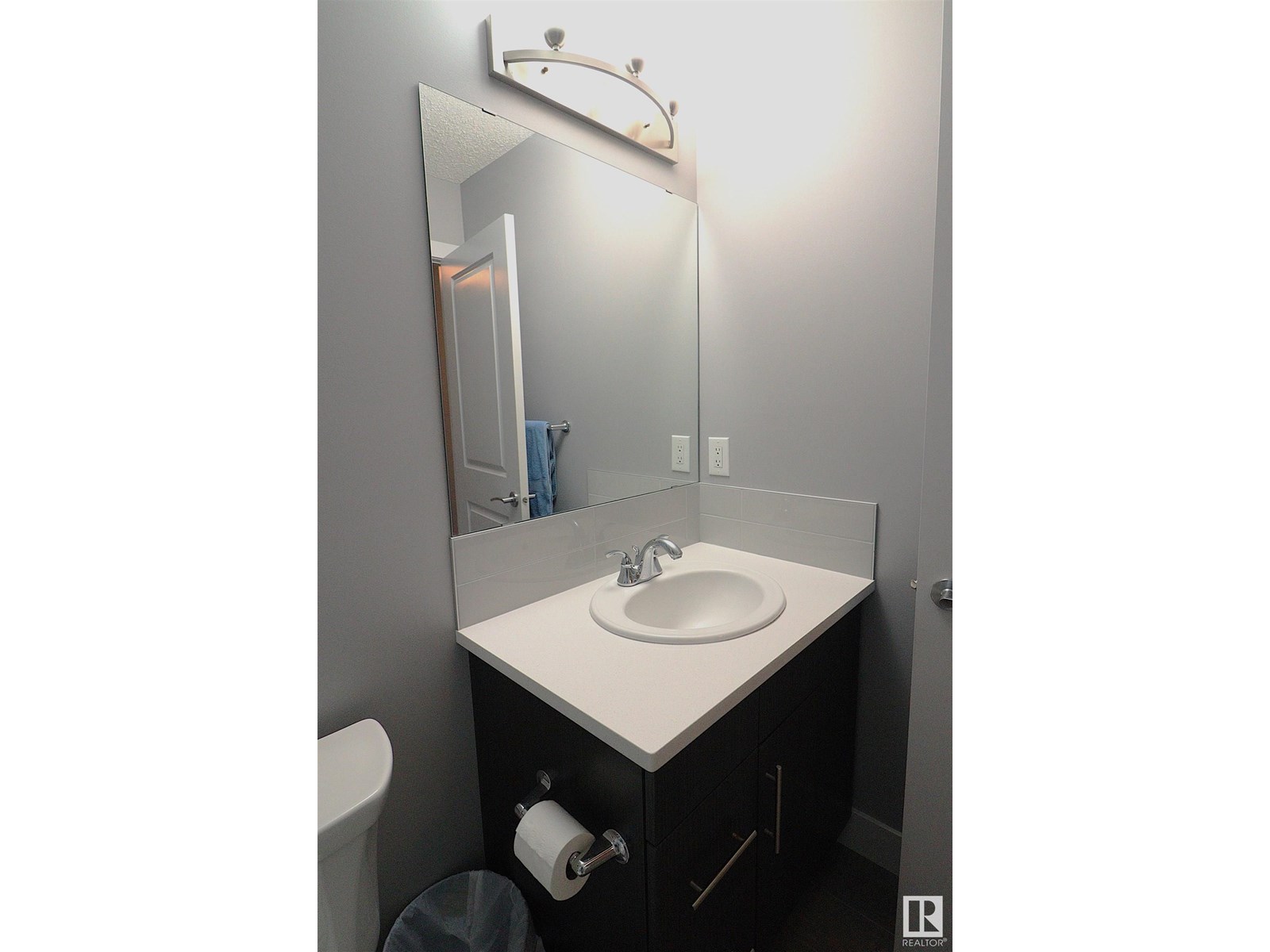 Photo 33 of 23 2922 Maple Way Nw, Edmonton AB