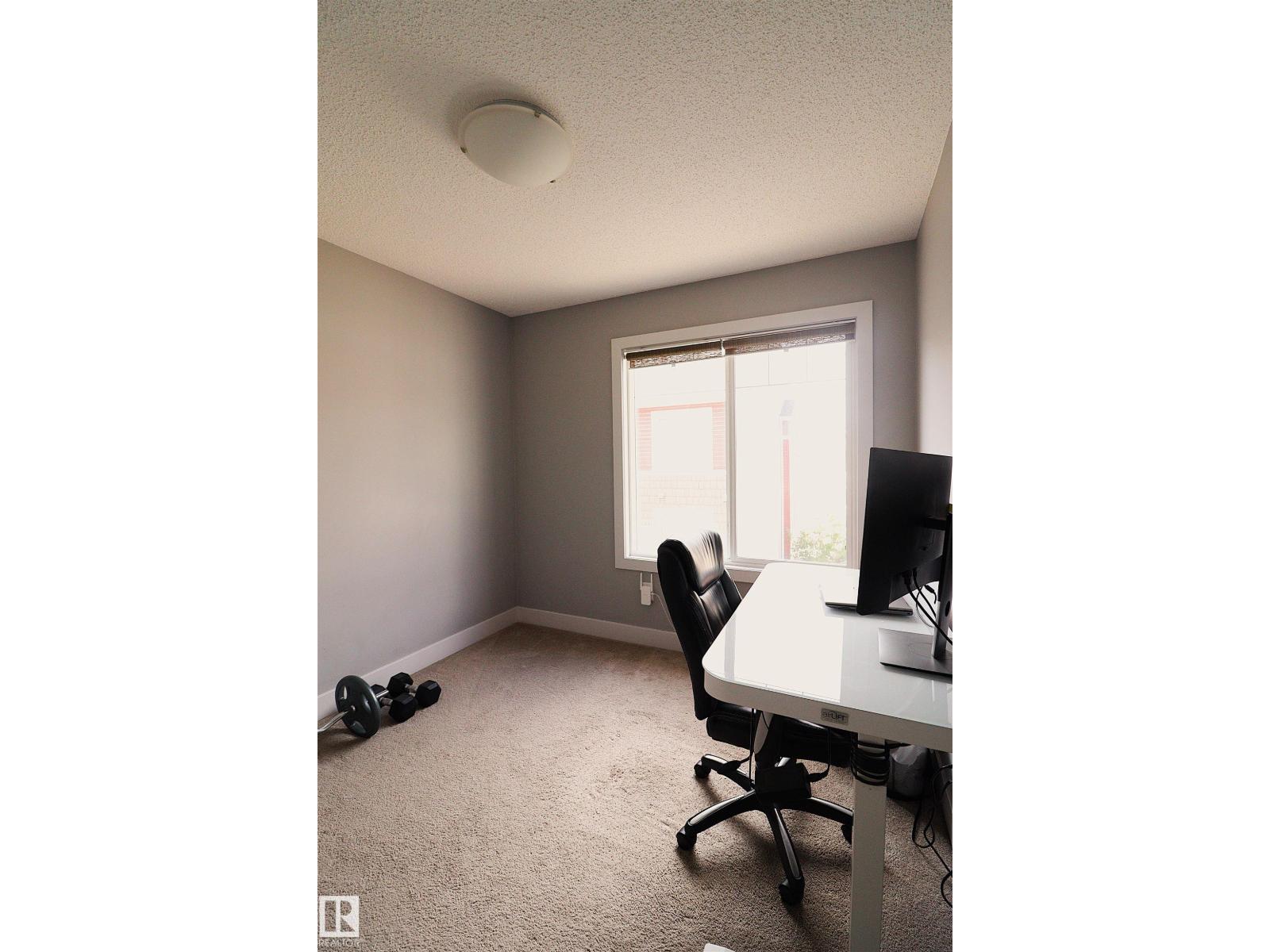 Photo 29 of 23 2922 Maple Way Nw, Edmonton AB