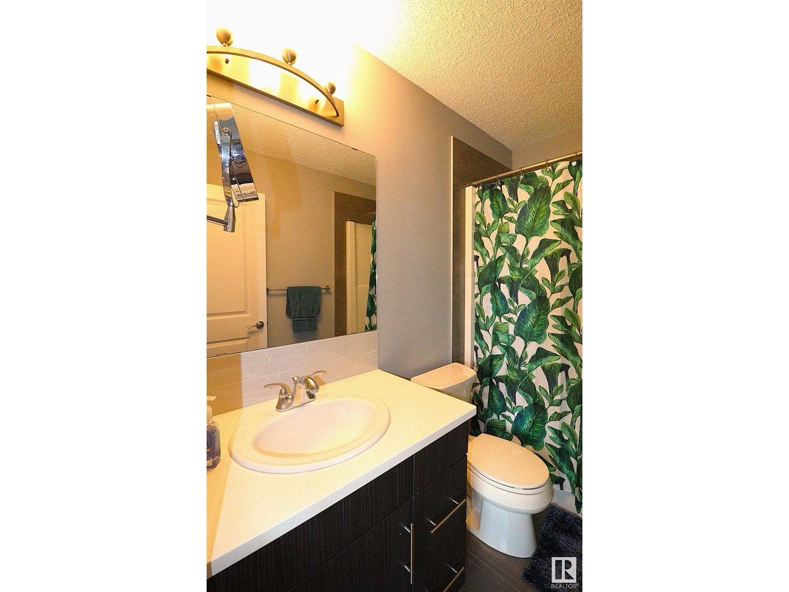 Photo 26 of 23 2922 Maple Way Nw, Edmonton AB