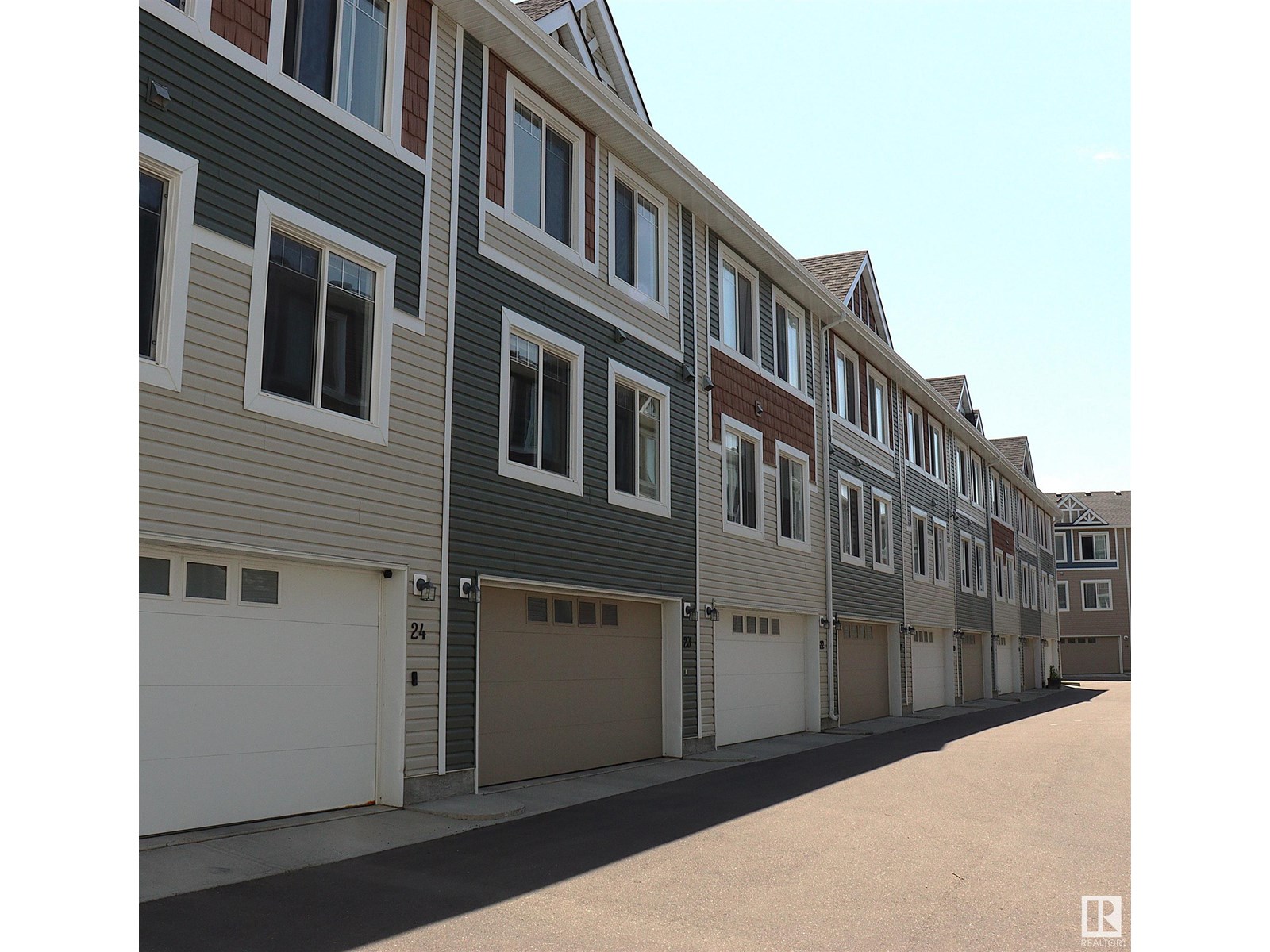 Photo 45 of 23 2922 Maple Way Nw, Edmonton AB