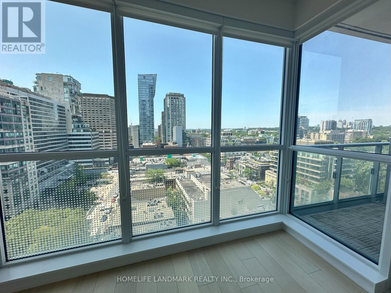 Photo 9 of 1403 88 Cumberland Street, Toronto ON