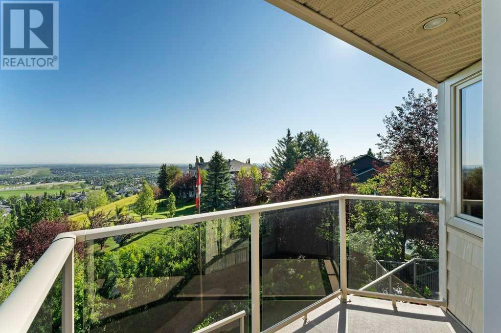Single Family House for Sale in  Edgebrook Circle NW Edgemont Calgary 