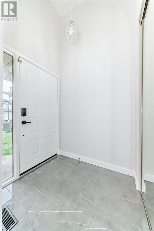 Single Family House 4 Level for Sale in  Bernard Place NW Beddington Heights Calgary 