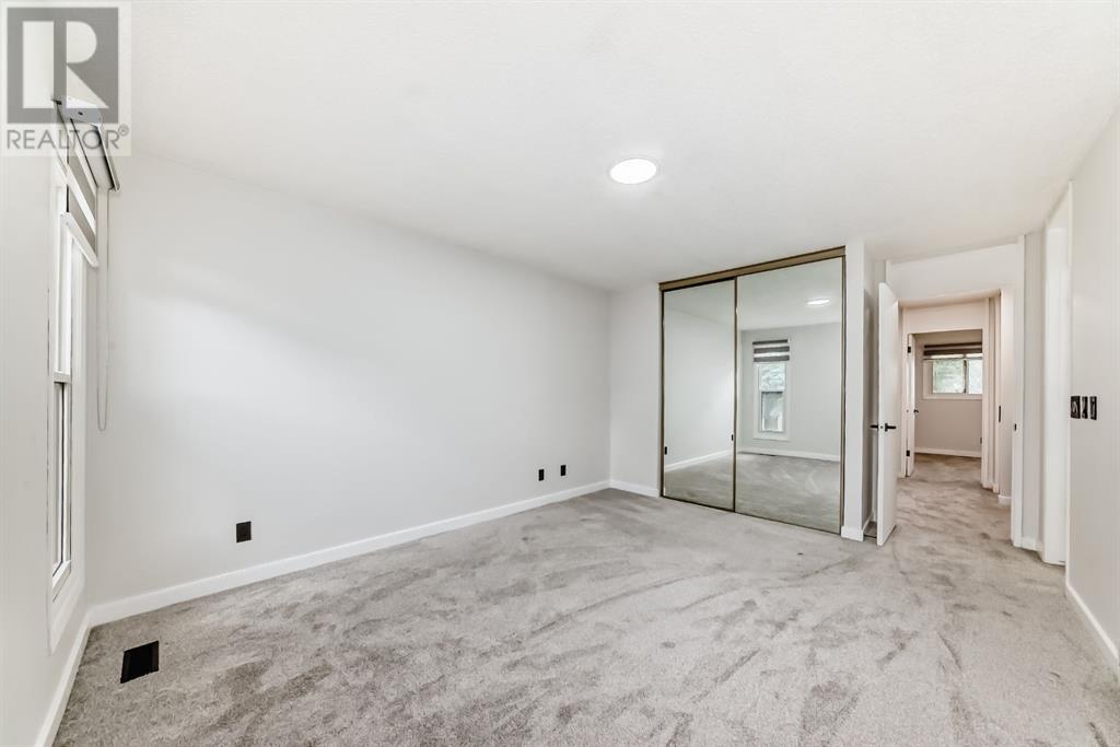 Single Family House 4 Level for Sale in  Bernard Place NW Beddington Heights Calgary 