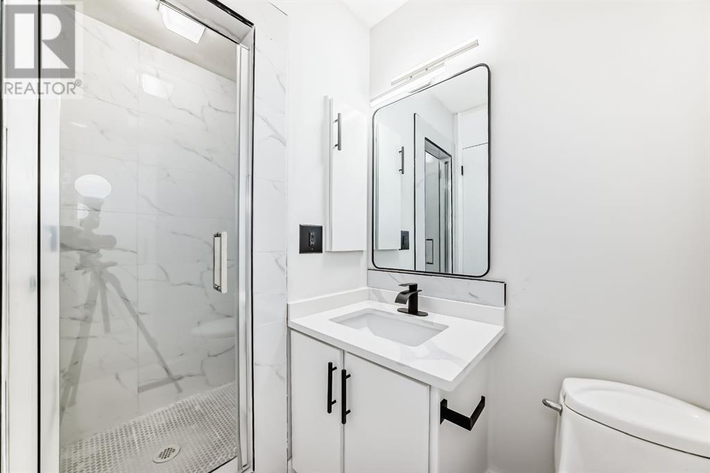 Single Family House 4 Level for Sale in  Bernard Place NW Beddington Heights Calgary 