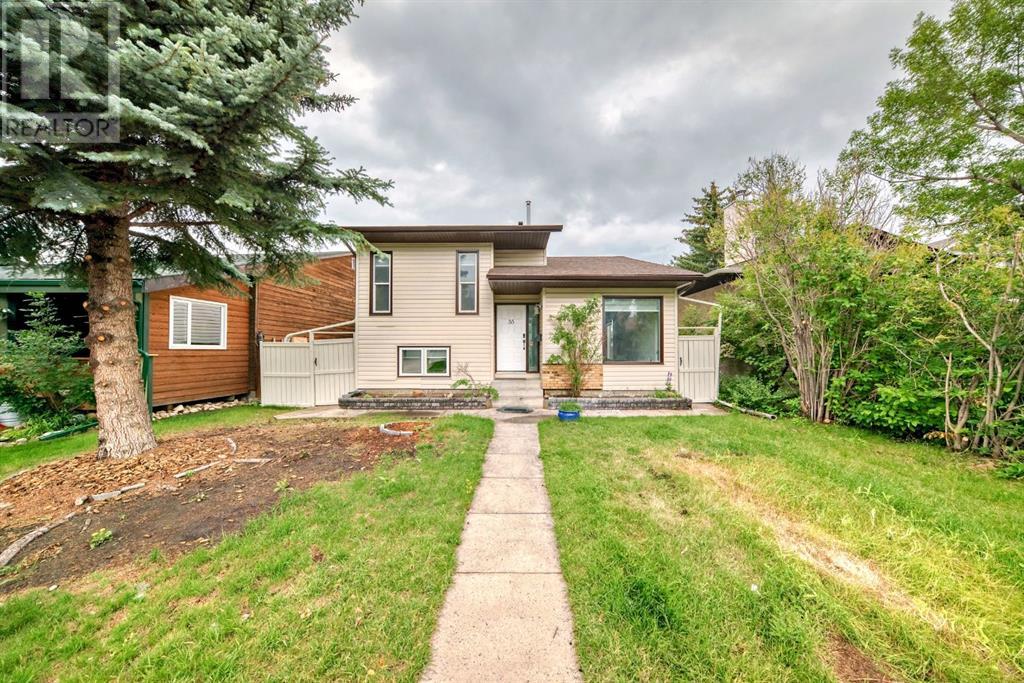 Single Family House 4 Level for Sale in  Bernard Place NW Beddington Heights Calgary 
