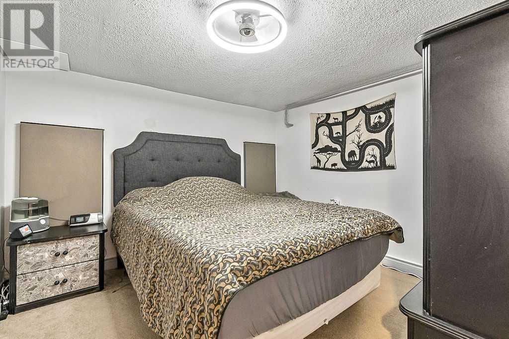 Single Family House Bungalow for Sale in   Avenue NW Montgomery Calgary 