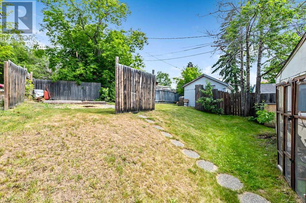 Single Family House Bungalow for Sale in   Avenue NW Montgomery Calgary 