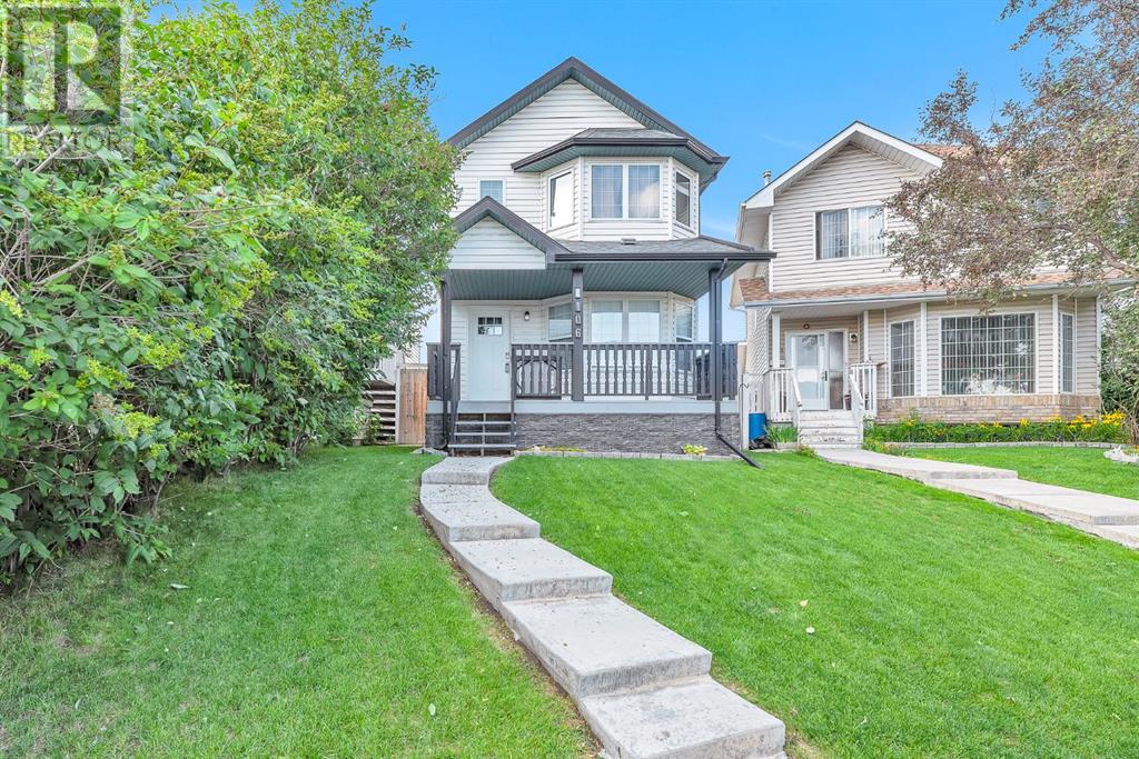Single Family House for Sale in  Erin Meadow Close SE Erin Woods Calgary 