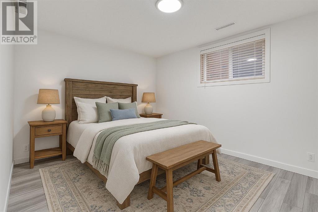 Single Family House for Sale in  Erin Meadow Close SE Erin Woods Calgary 