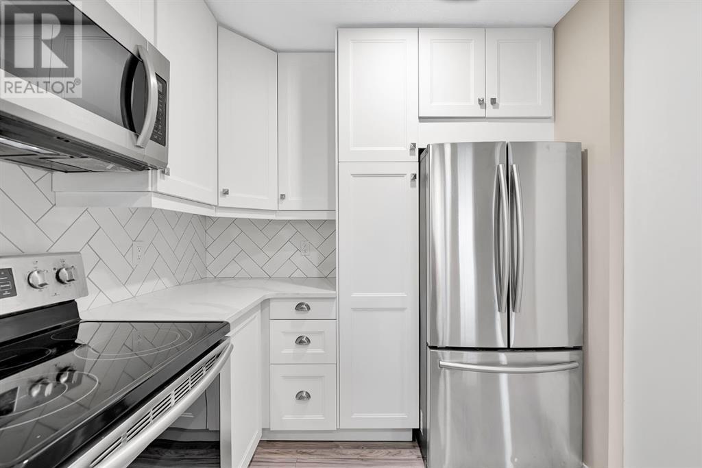 Single Family House for Sale in  Erin Meadow Close SE Erin Woods Calgary 