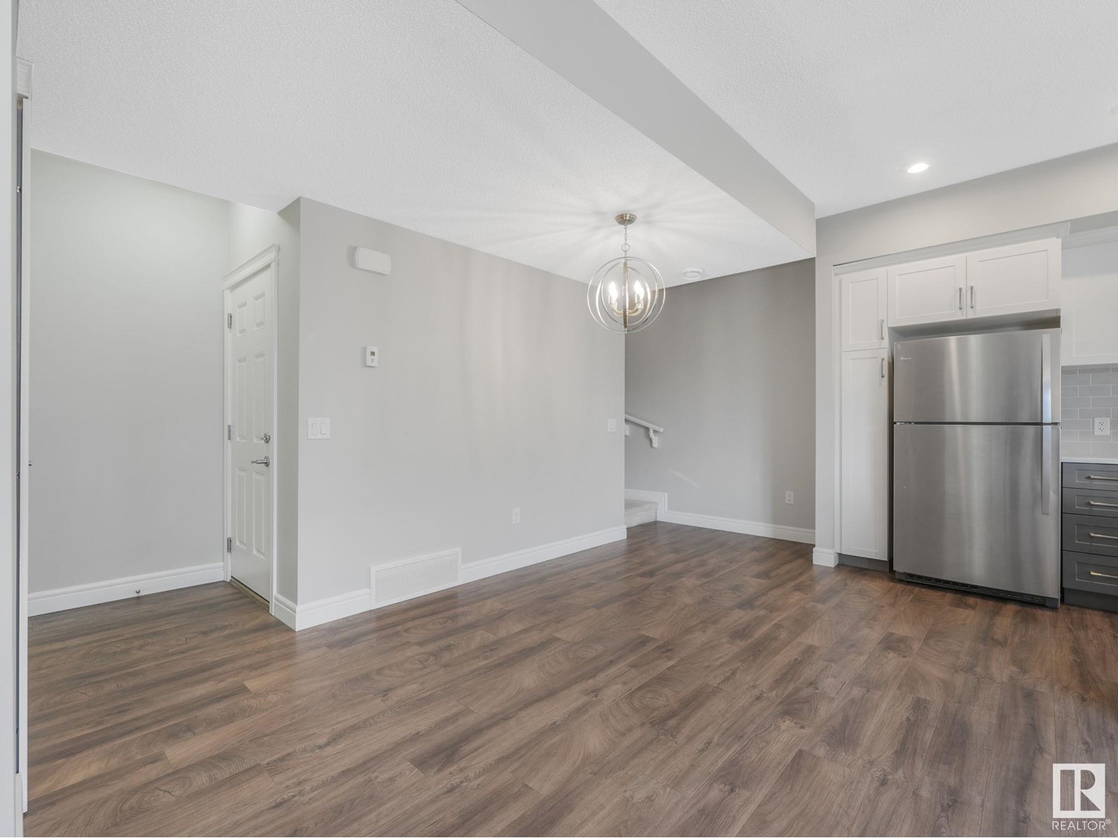 Photo 13 of 66 446 Allard Bv Sw, Edmonton AB