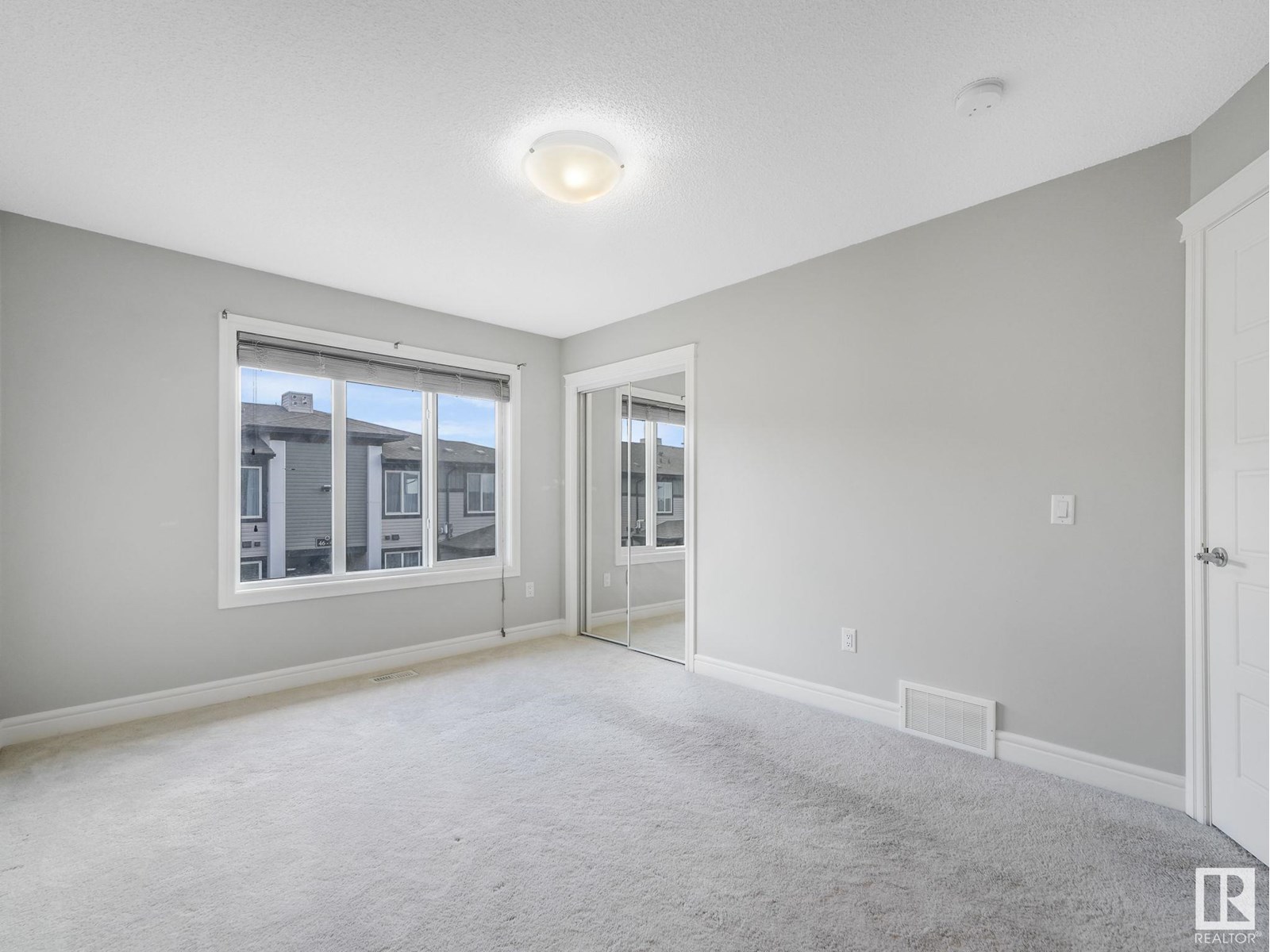 Photo 21 of 66 446 Allard Bv Sw, Edmonton AB