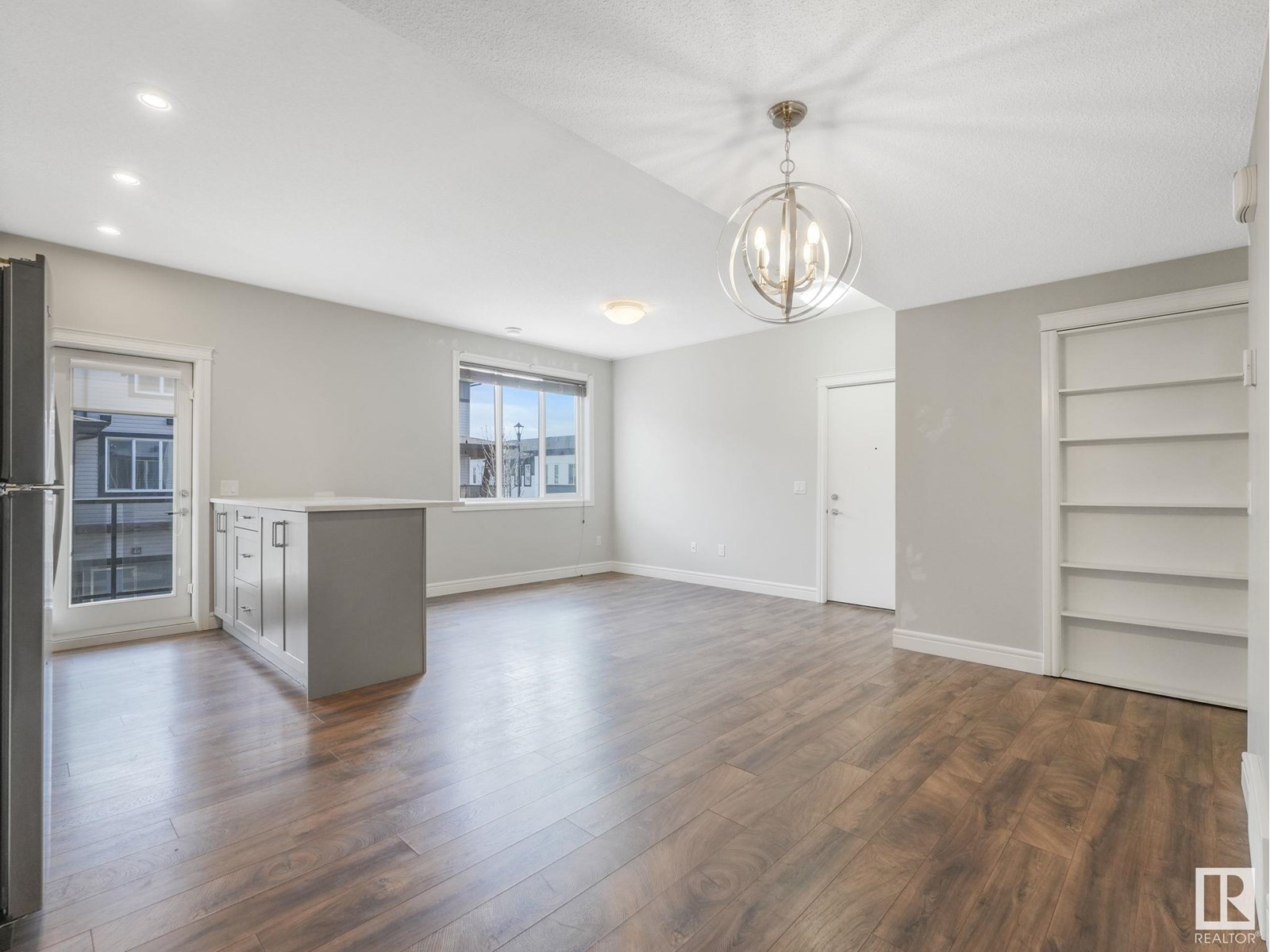 Photo 7 of 66 446 Allard Bv Sw, Edmonton AB