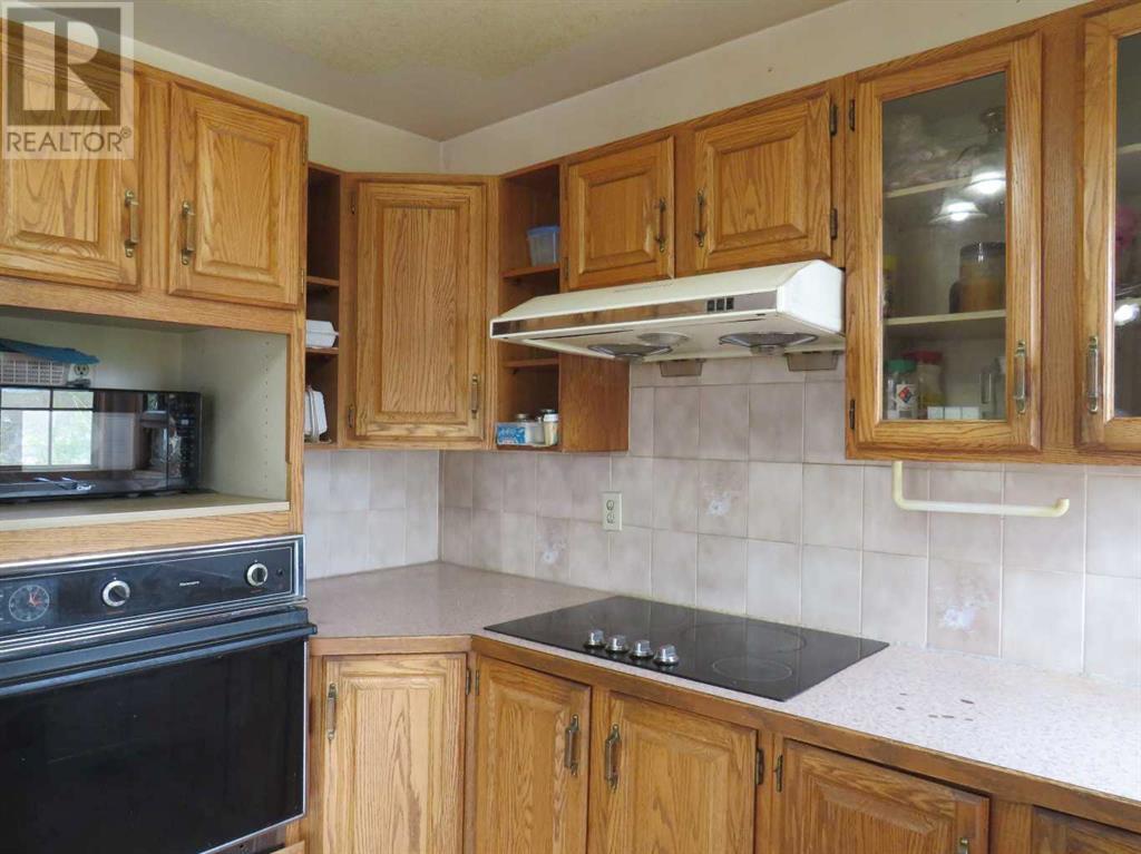 Single Family House for Sale in  La Valencia Gardens NE Monterey Park Calgary 