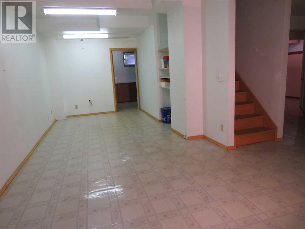 Single Family House for Sale in  La Valencia Gardens NE Monterey Park Calgary 
