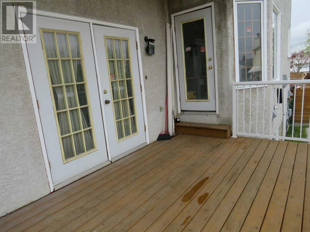 Single Family House for Sale in  La Valencia Gardens NE Monterey Park Calgary 