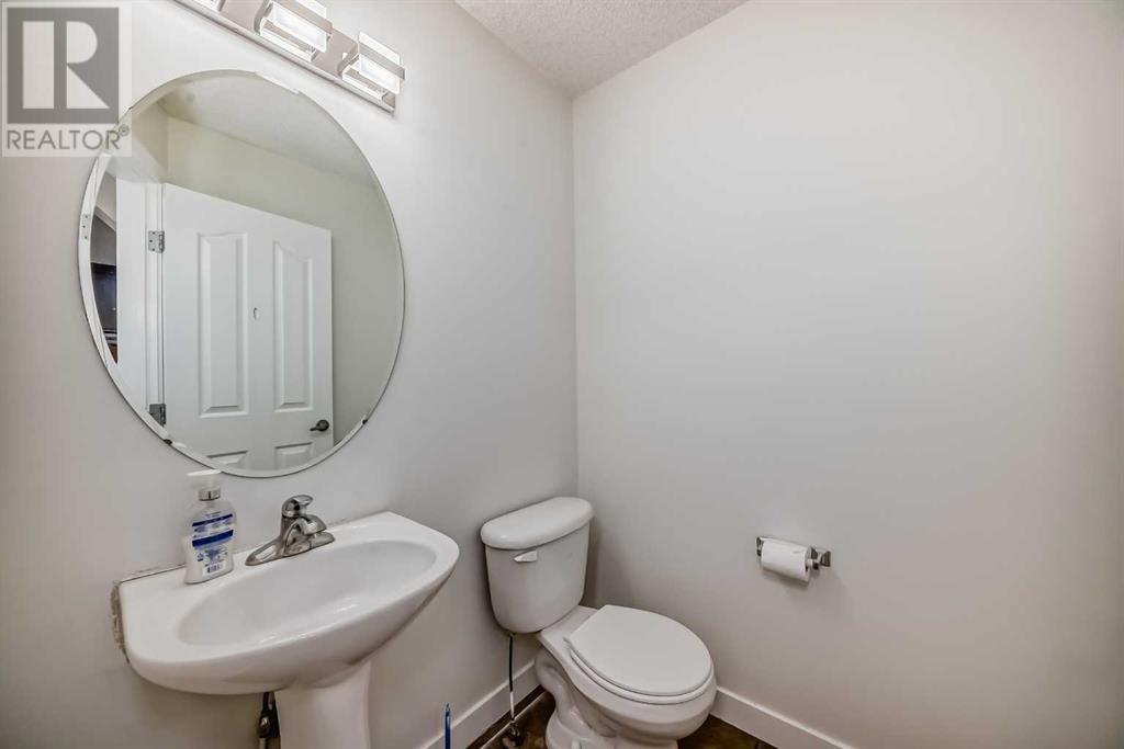 Single Family House for Sale in  Saddlebrook Way NE Saddle Ridge Calgary 