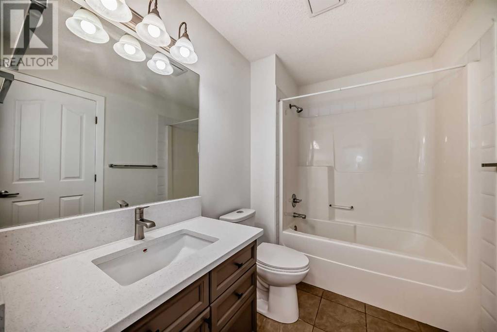 Single Family House for Sale in  Saddlebrook Way NE Saddle Ridge Calgary 