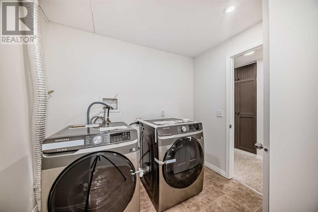 Single Family House for Sale in  Saddlebrook Way NE Saddle Ridge Calgary 