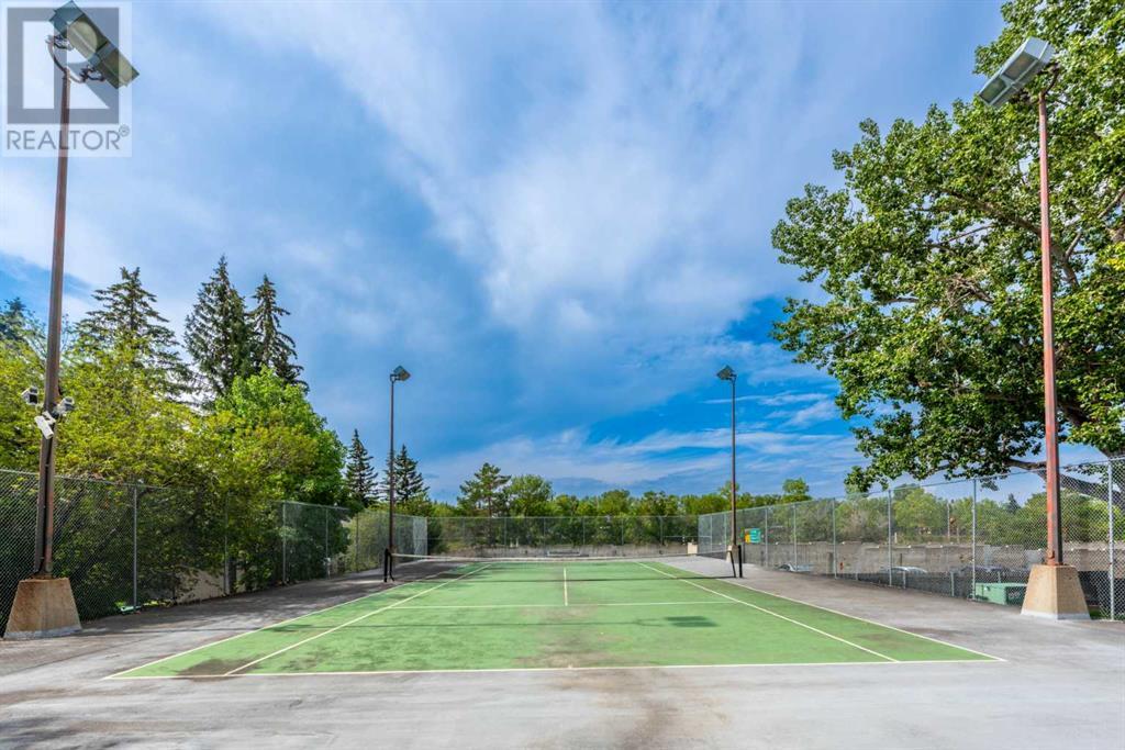 Single Family House for Sale in   Dalton Drive Dalhousie Calgary 