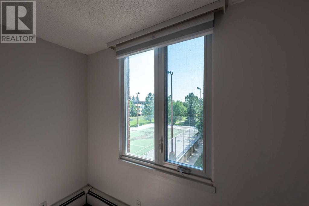 314, 4944 Dalton Drive, Calgary, Alberta