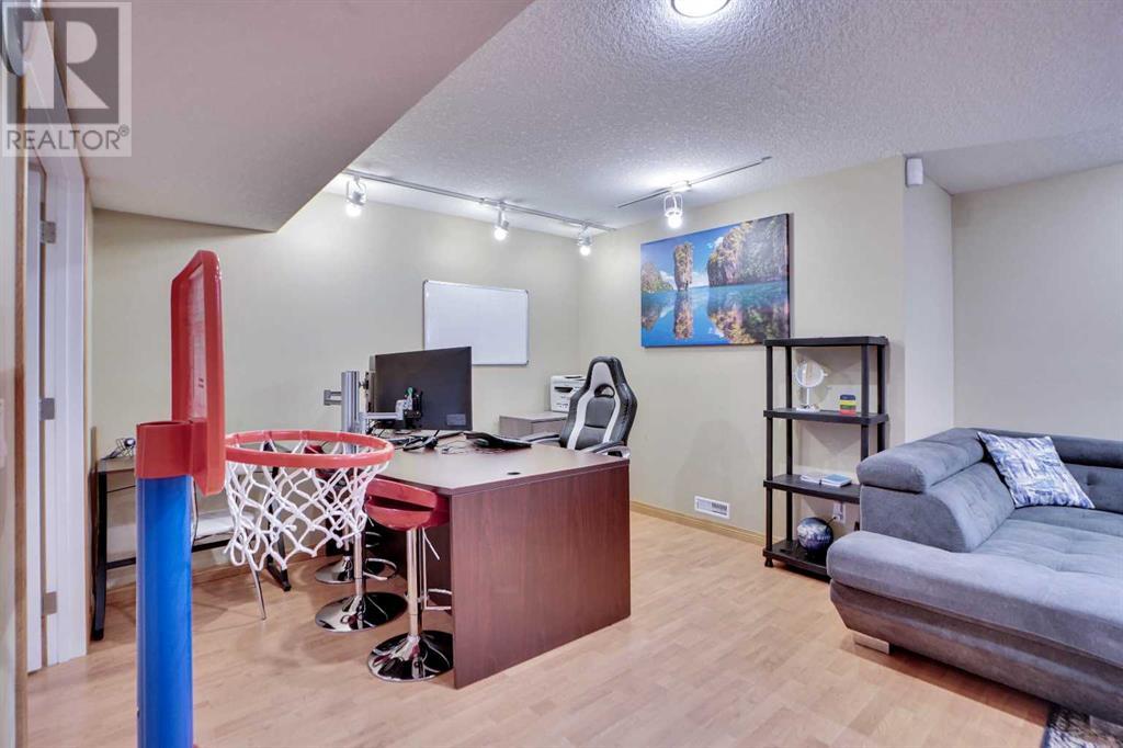 Single Family House Bungalow for Sale in  Christie Park Terrace SW Christie Park Calgary 
