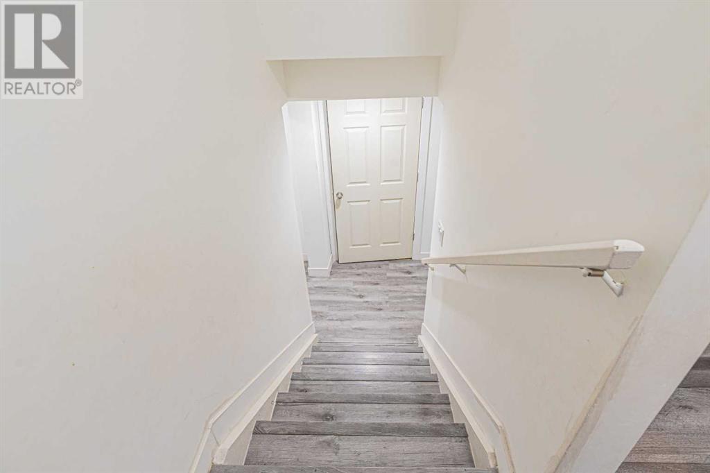 Single Family House for Sale in  Evansdale Way NW Evanston Calgary 