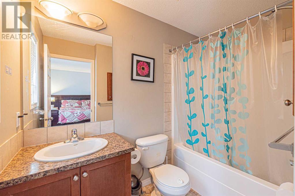 Single Family House for Sale in  Evansdale Way NW Evanston Calgary 