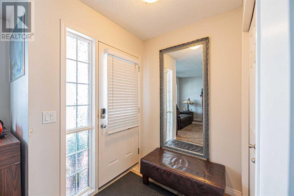 Single Family House for Sale in  Evansdale Way NW Evanston Calgary 