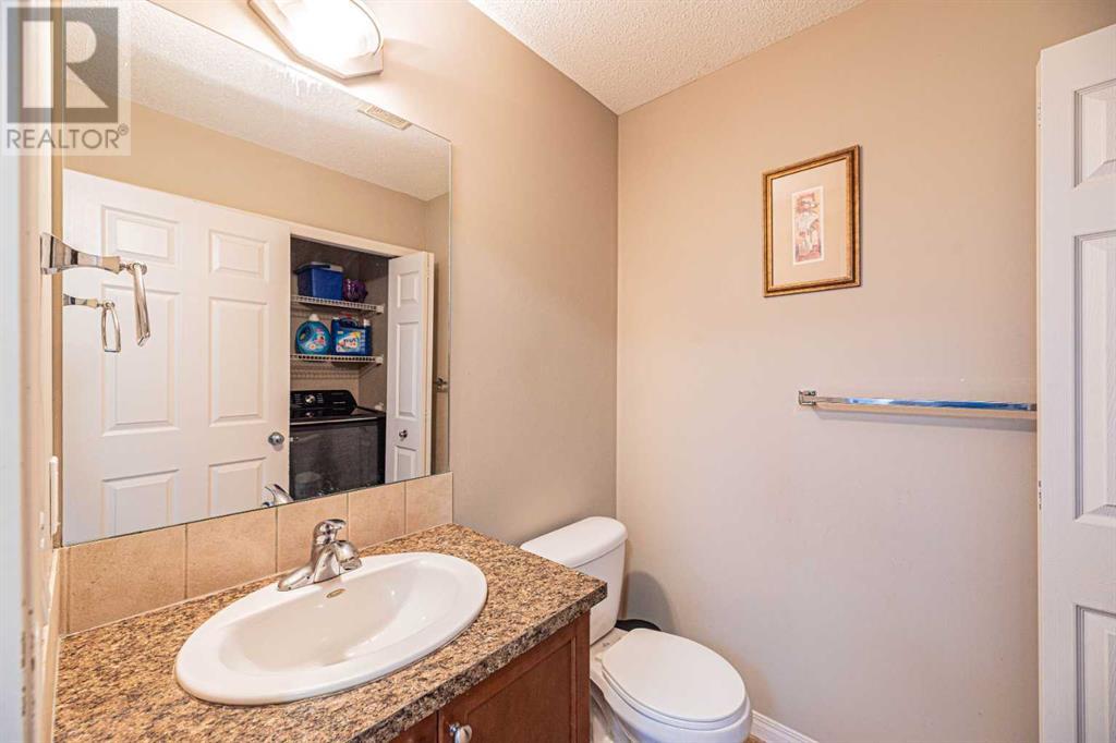 Single Family House for Sale in  Evansdale Way NW Evanston Calgary 