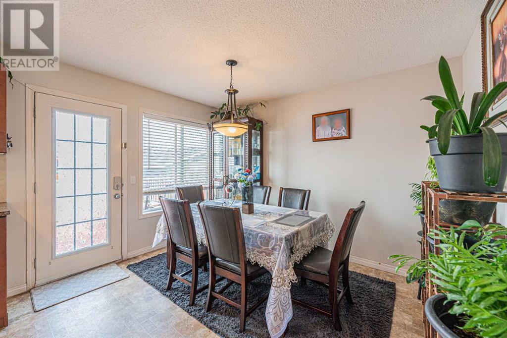 Single Family House for Sale in  Evansdale Way NW Evanston Calgary 