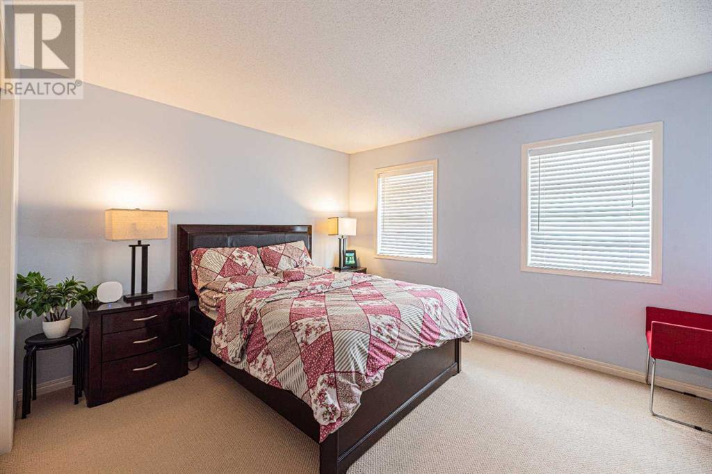 Single Family House for Sale in  Evansdale Way NW Evanston Calgary 