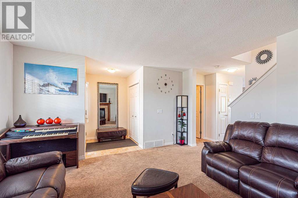 Single Family House for Sale in  Evansdale Way NW Evanston Calgary 