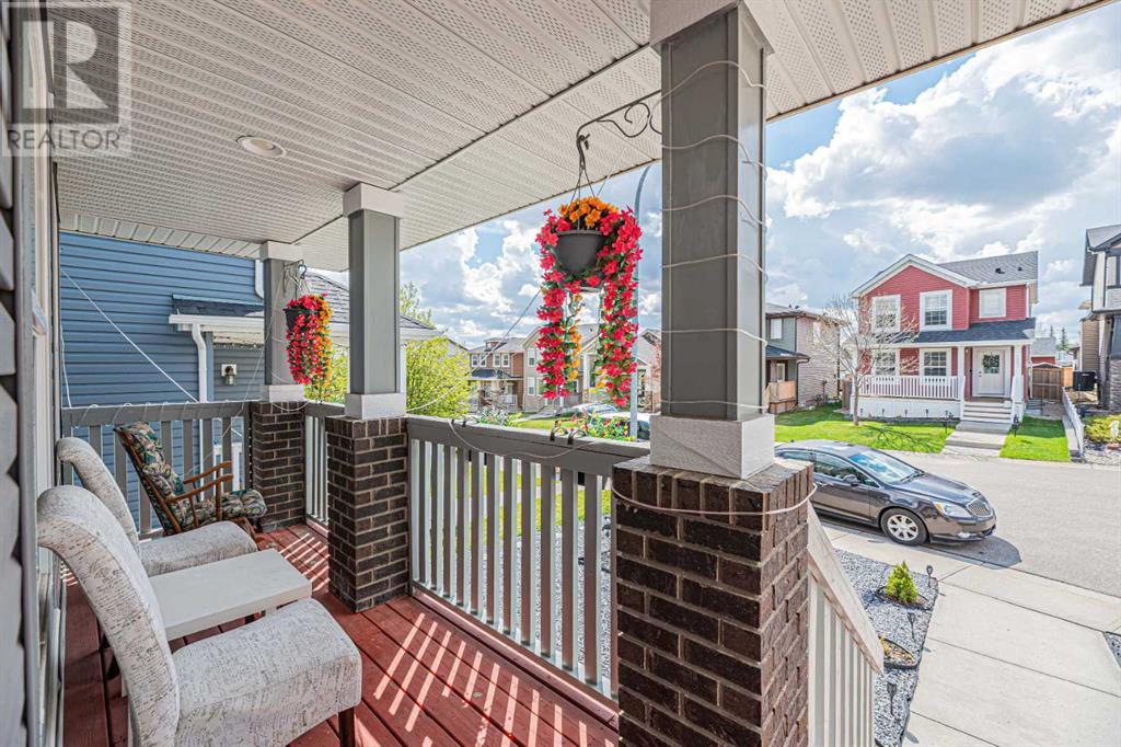 Single Family House for Sale in  Evansdale Way NW Evanston Calgary 