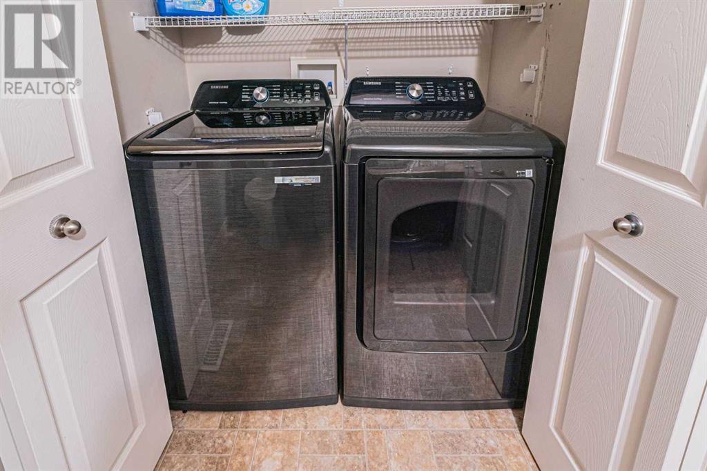 Single Family House for Sale in  Evansdale Way NW Evanston Calgary 