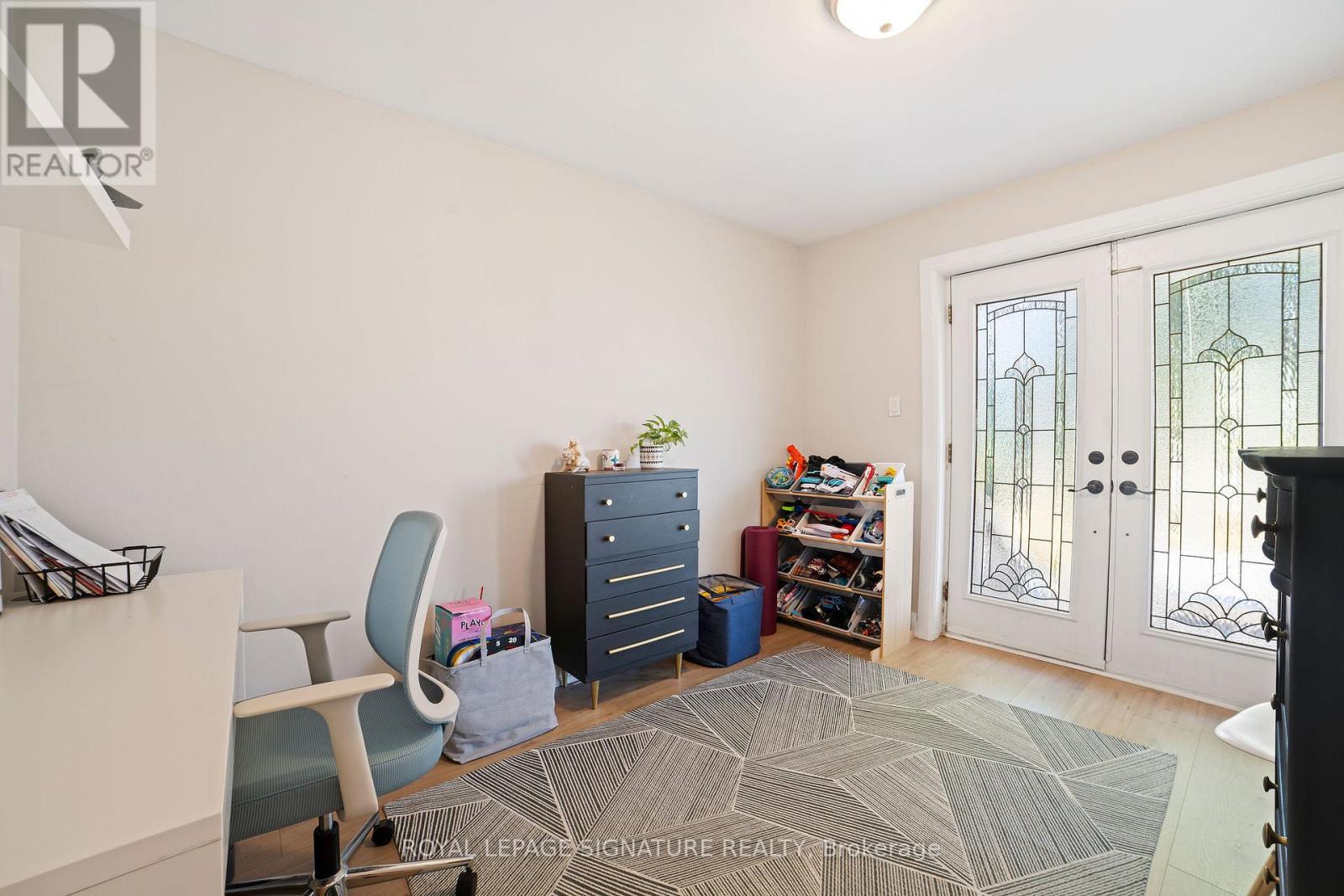 Photo 8 of Main 1528 Pharmacy Avenue, Toronto ON