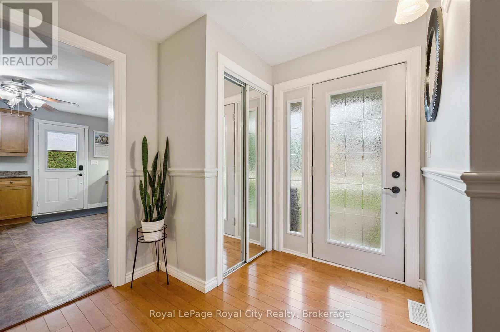 Photo 6 of 15 Wellington Drive, Centre Wellington ON