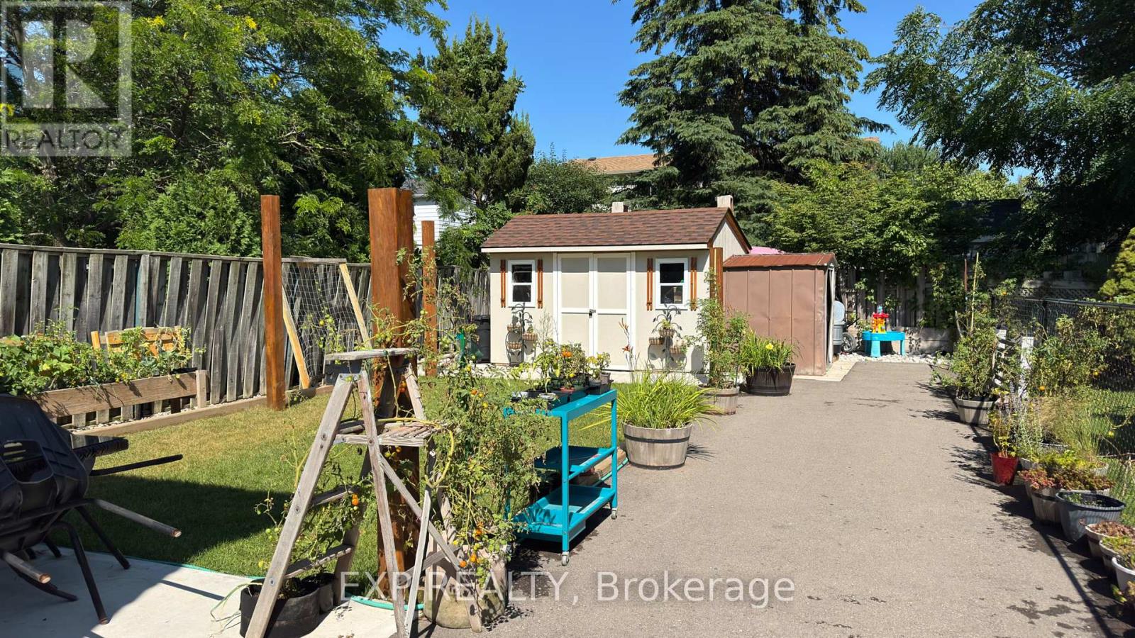 Photo 25 of 8 Baldwin Circle, Thorold ON