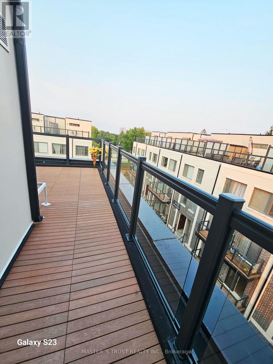 Photo 2 of C 1 306 3423 Sheppard Avenue E, Toronto ON