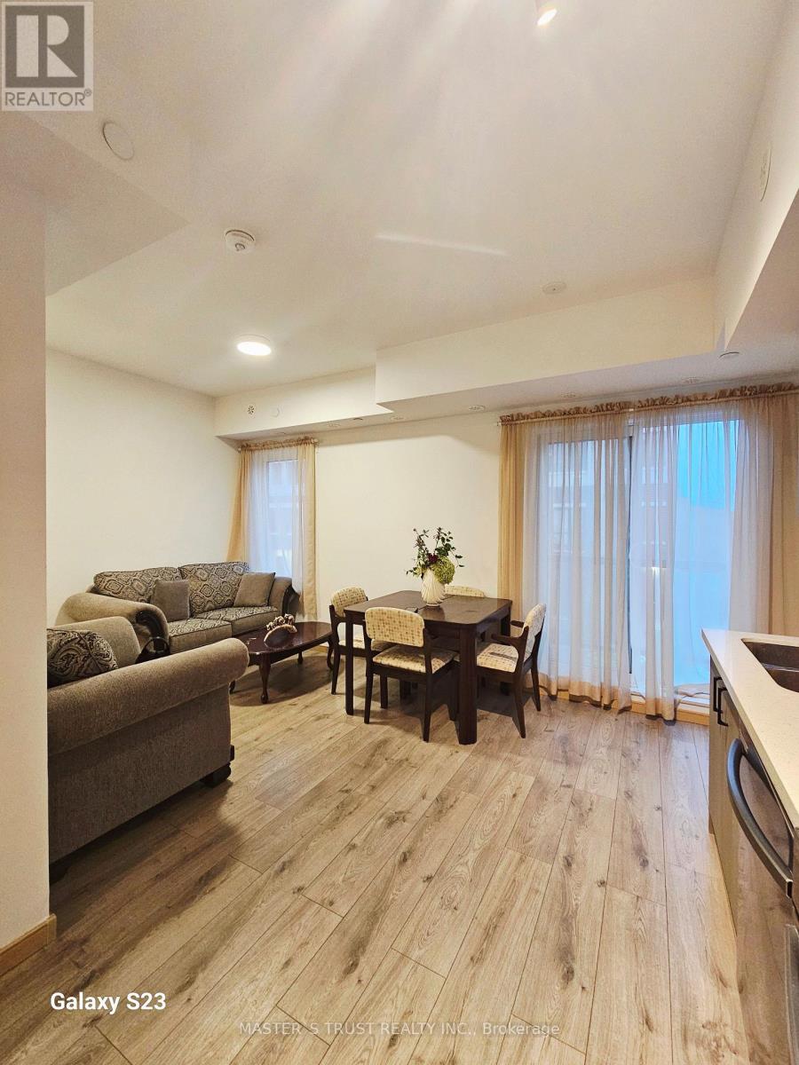 Photo 13 of C 1 306 3423 Sheppard Avenue E, Toronto ON