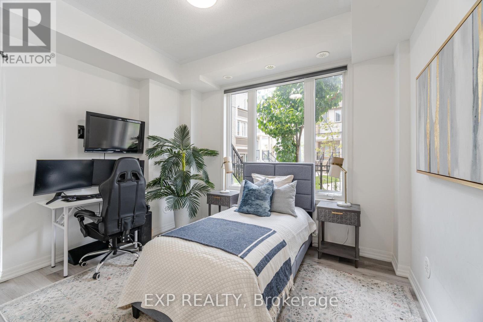 Photo 21 of 56 1 Beckenrose Court, Brampton ON