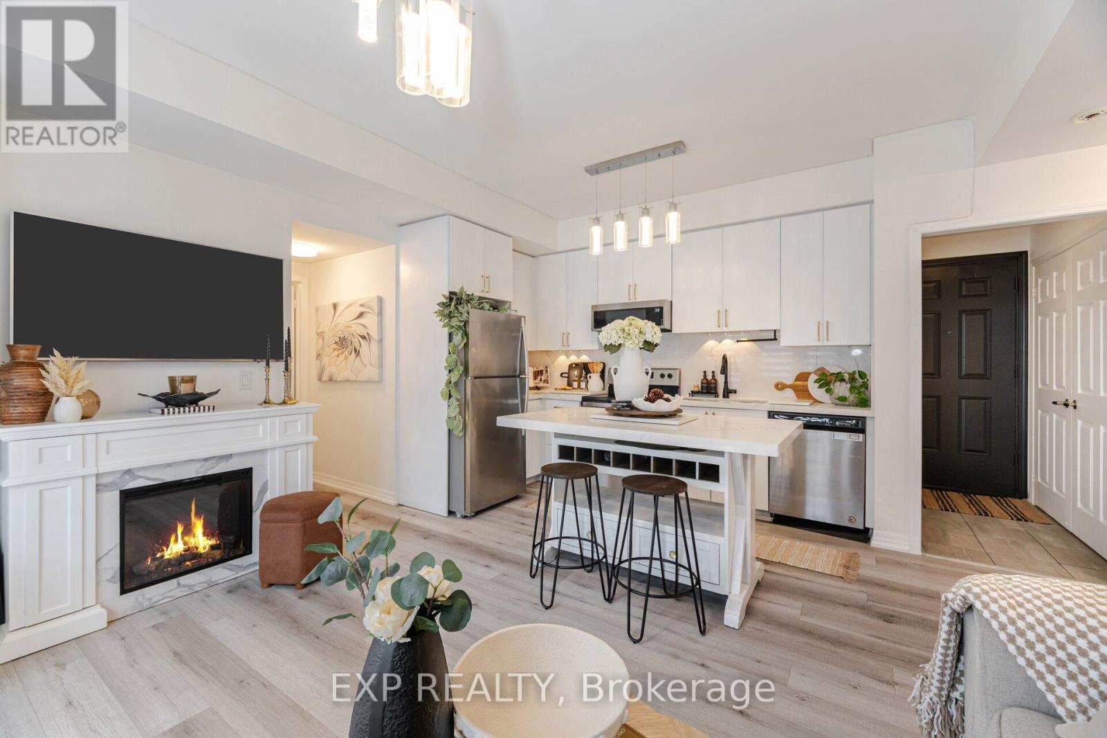 Photo 9 of 56 1 Beckenrose Court, Brampton ON