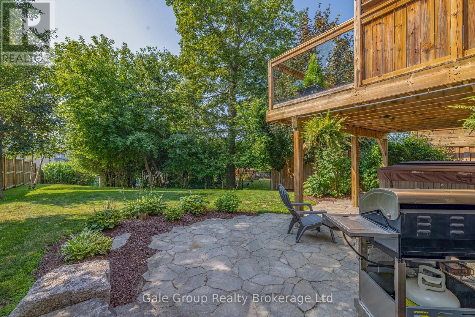 Photo 31 of 25 Howard Marshall Street, North Dumfries ON