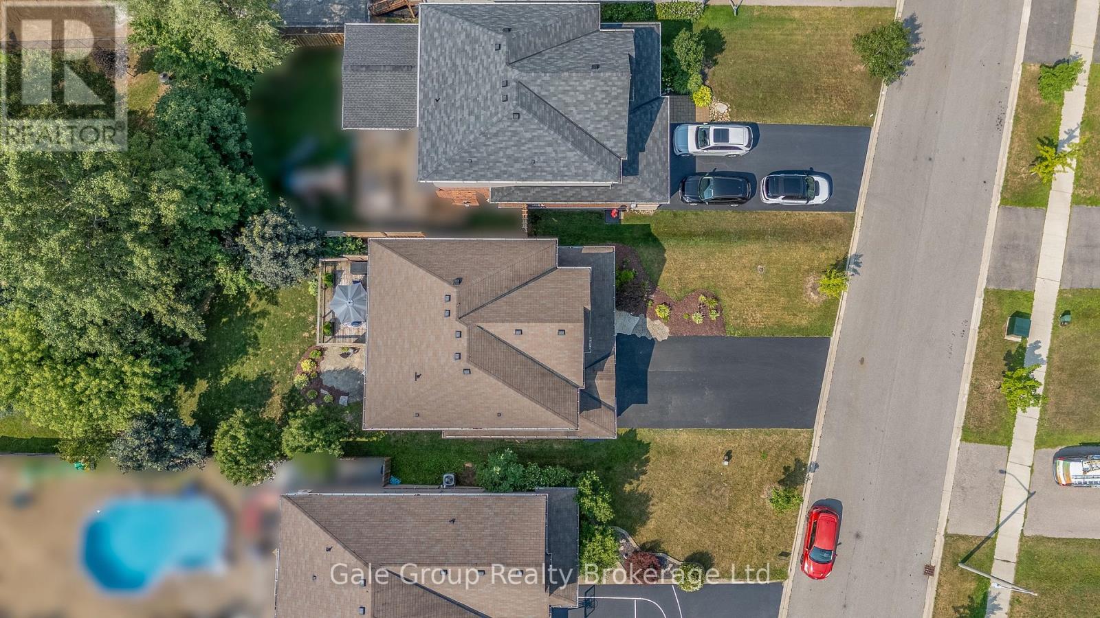 Photo 34 of 25 Howard Marshall Street, North Dumfries ON