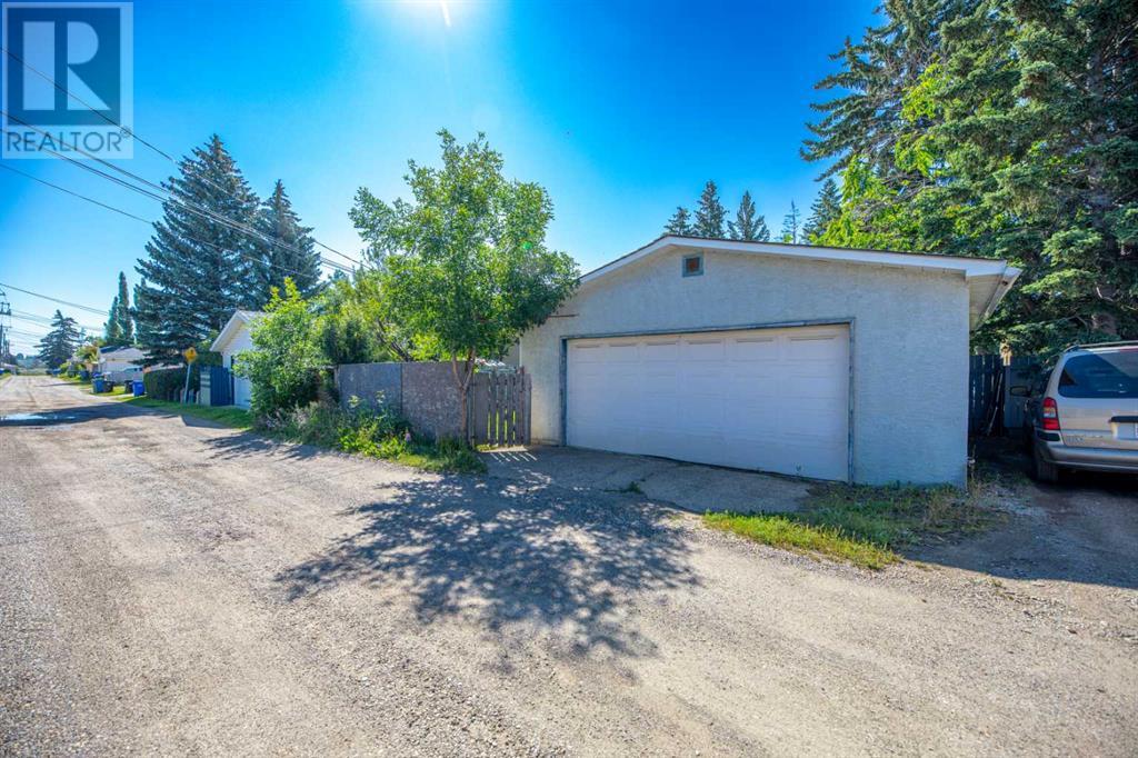 Single Family House Bungalow for Sale in   Avenue NW Bowness Calgary 