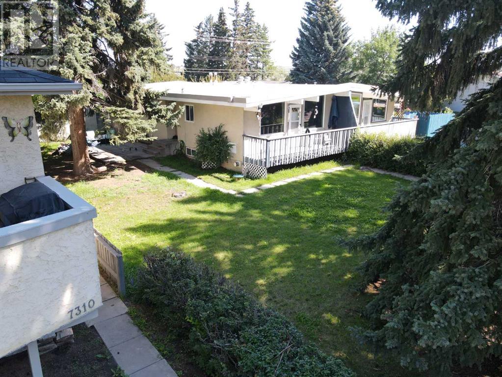 Single Family House Bungalow for Sale in   Avenue NW Bowness Calgary 